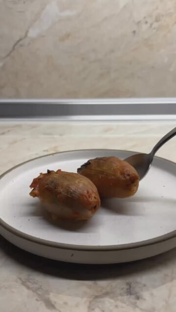 Κρεμμύδια γεμιστά, by the hungry kat